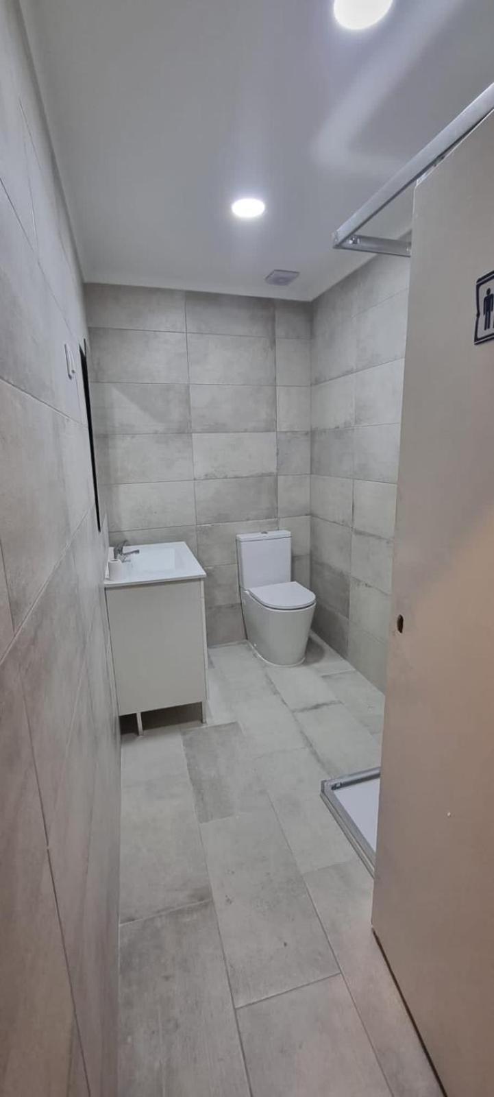 Hostal Auristelas *